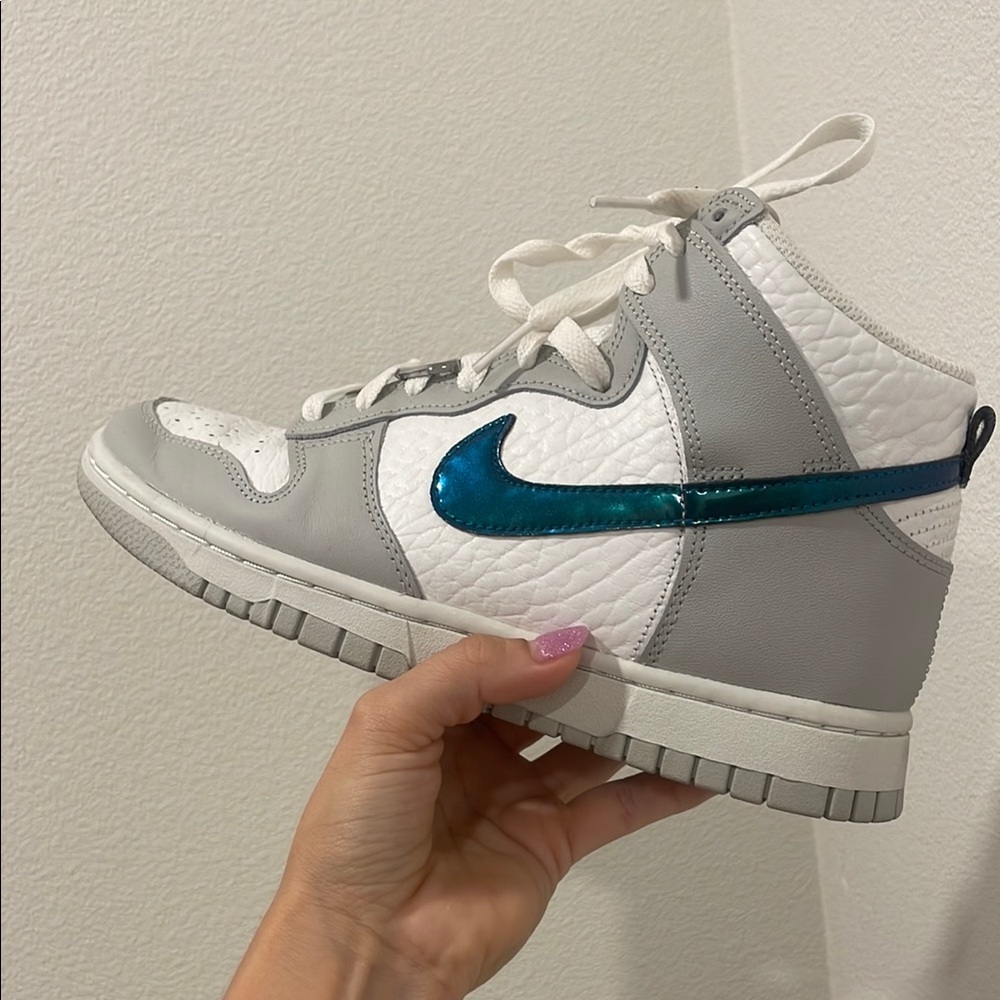 Nike Dunk High “Ring Bling”